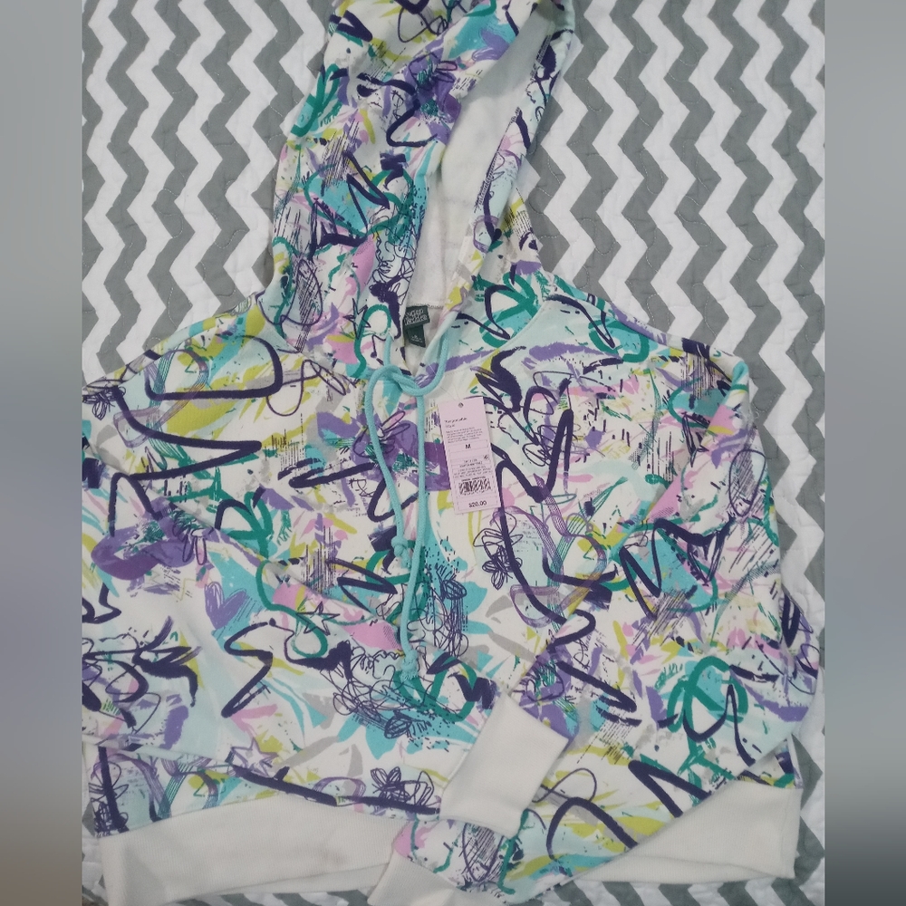 Wild Fable sweatshirt size M